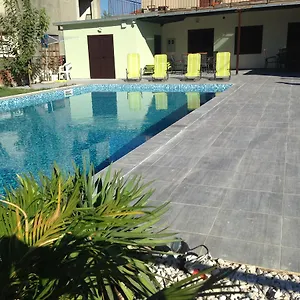 Chill Out 3*, Trogir Kroatien